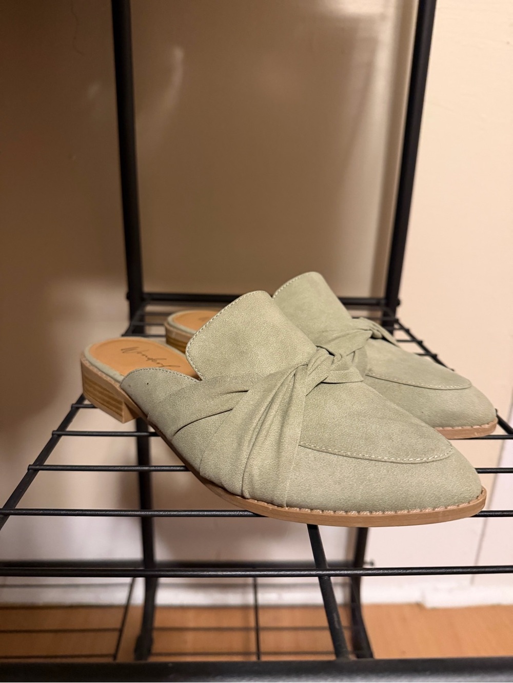 Wonderly Mules